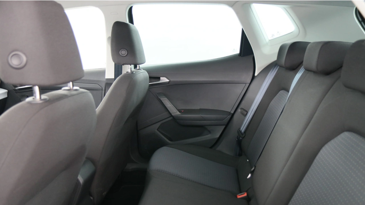 SEAT Arona 1.0 TSI 95pk Style Business Intense