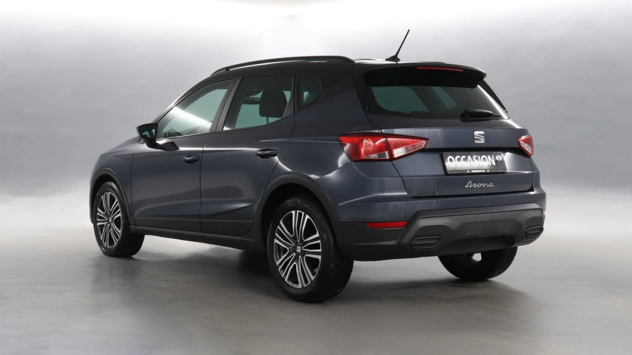 SEAT Arona 1.0 TSI 95pk Style Business Intense
