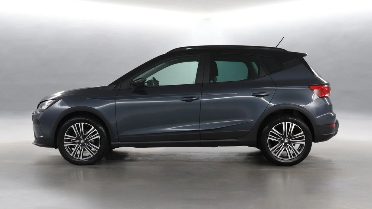 SEAT Arona 1.0 TSI 95pk Style Business Intense