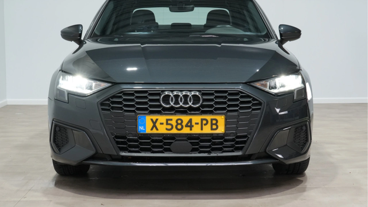 Audi A3 Limousine 30 TFSI 110Pk Pro Line