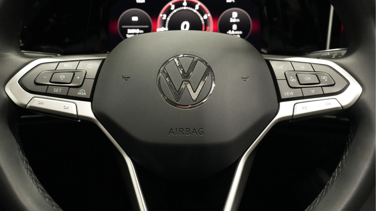 Volkswagen Golf 1.5 eHybrid 204pk Life Edition