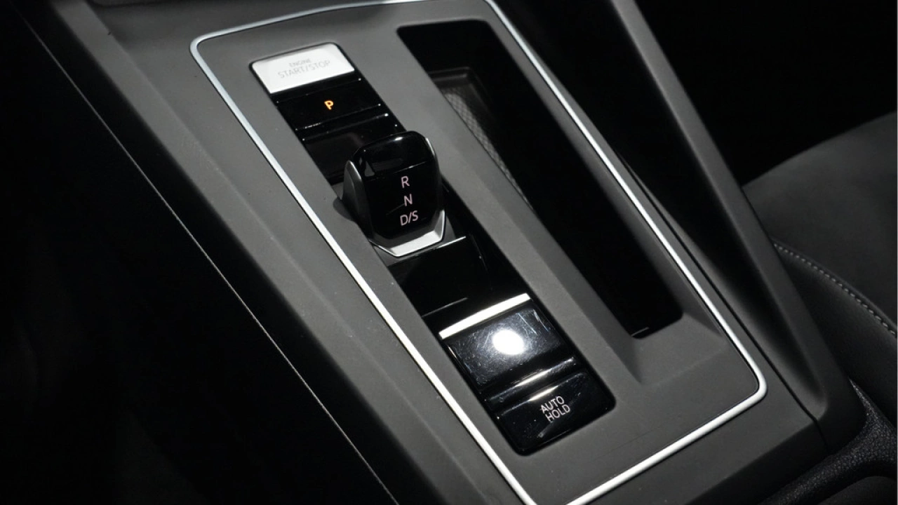 Volkswagen Golf 1.5 eHybrid 204pk Life Edition