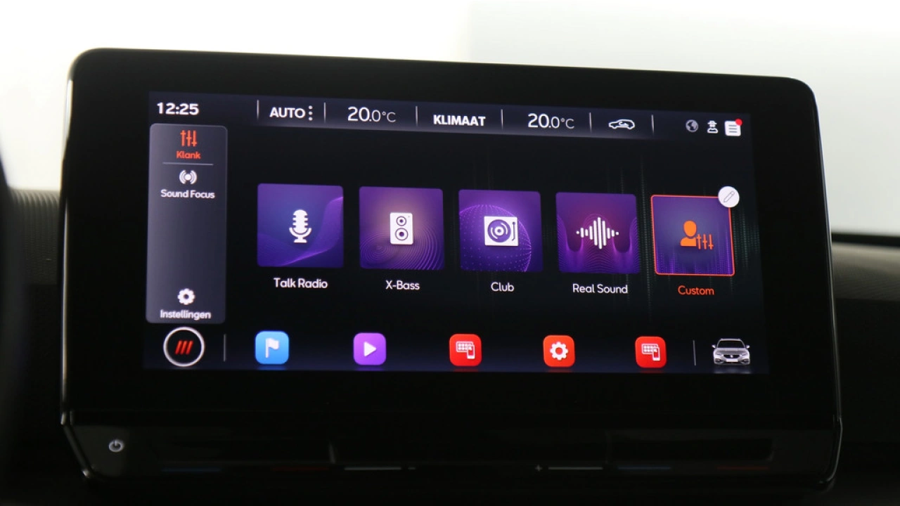 SEAT Leon Sportstourer 1.0 eTSI 110pk FR Business DSG