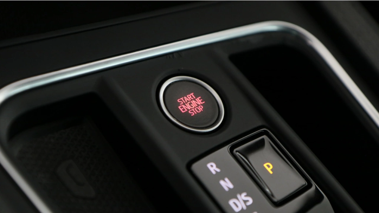 SEAT Leon Sportstourer 1.0 eTSI 110pk FR Business DSG