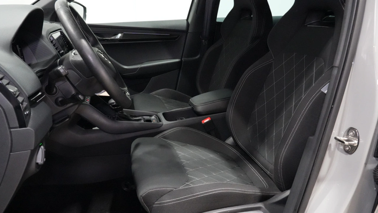 Škoda Karoq 1.5 TSI ACT 150pk DSG Sportline Business