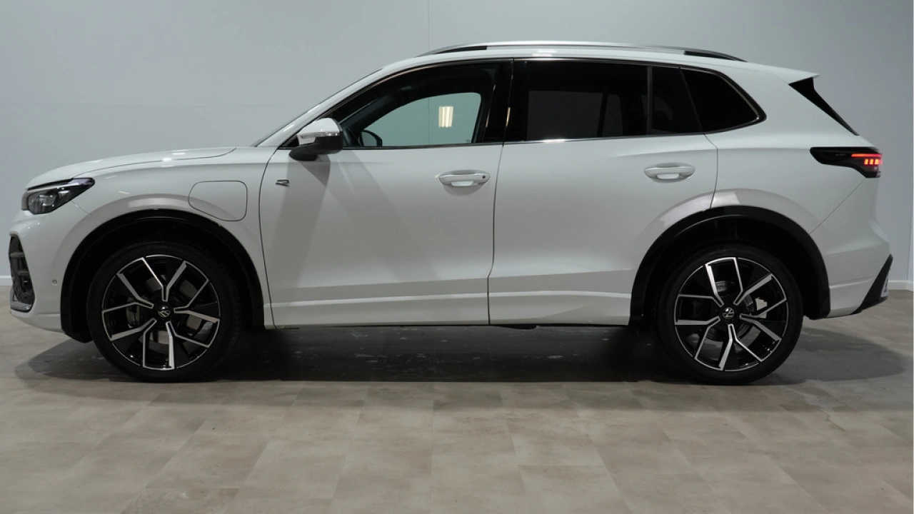 Volkswagen Tiguan 1.5 eHybrid 204pk R-Line Business