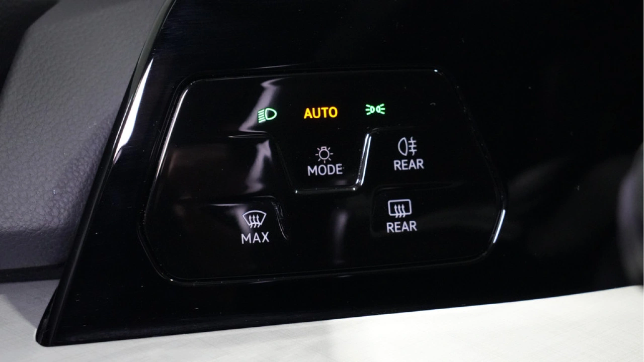 Volkswagen Golf 1.5 eHybrid 2045pk Life Edition