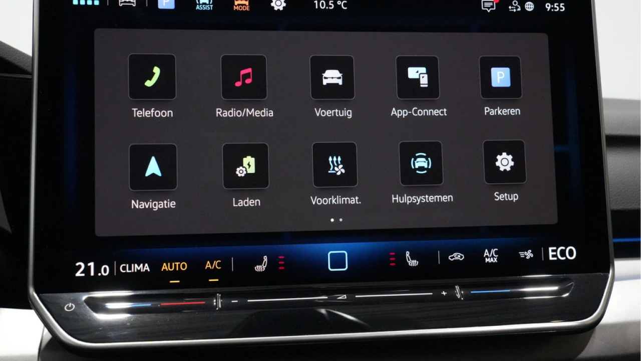 Volkswagen Golf 1.5 eHybrid 2045pk Life Edition