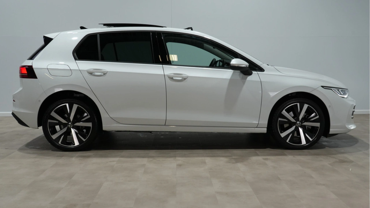 Volkswagen Golf 1.5 eHybrid 2045pk Life Edition