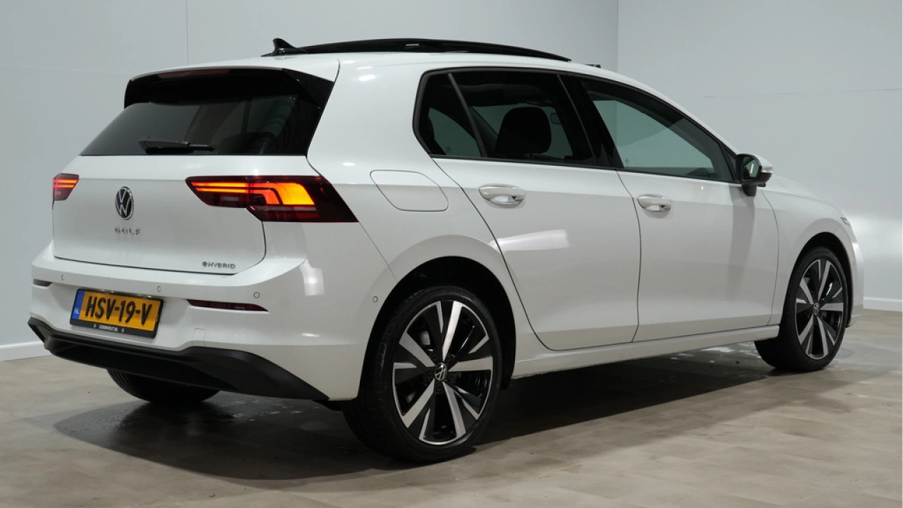 Volkswagen Golf 1.5 eHybrid 2045pk Life Edition