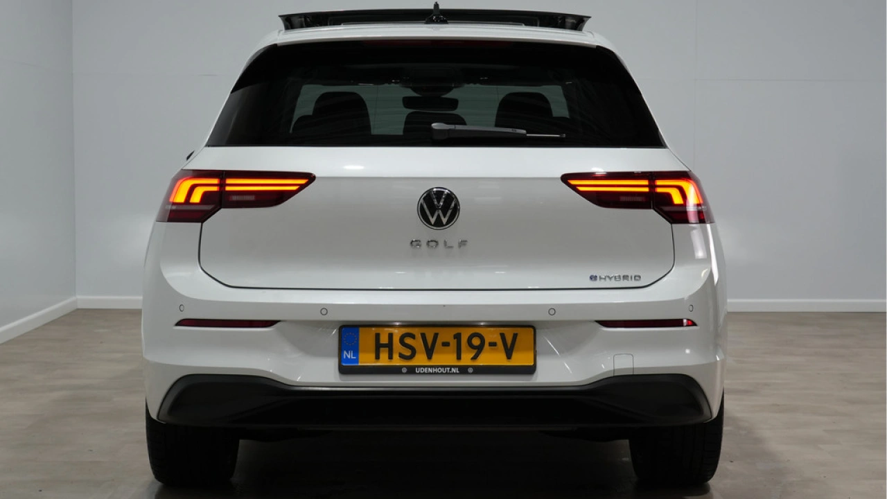 Volkswagen Golf 1.5 eHybrid 2045pk Life Edition