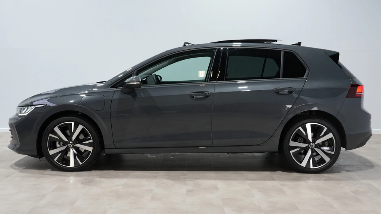Volkswagen Golf 1.5 eHybrid 204pk Life Edition