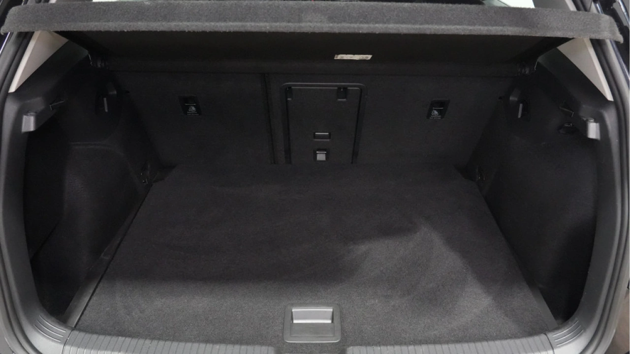 Volkswagen Golf 1.0 TSI 110pk Life Business