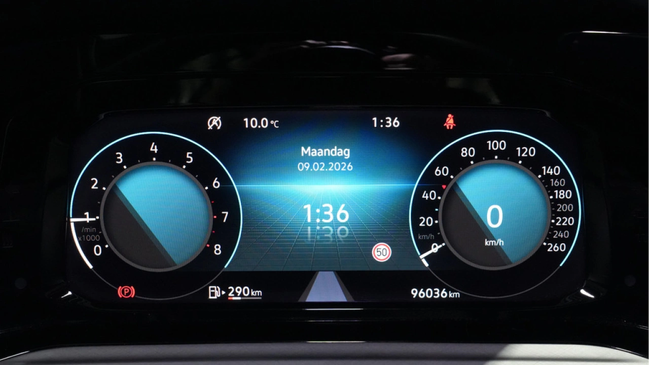 Volkswagen Golf 1.0 TSI 110pk Life Business