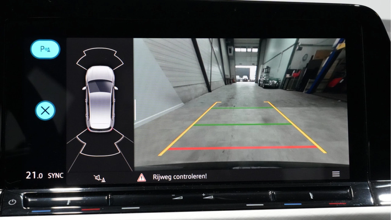 Volkswagen Golf 1.0 TSI 110pk Life Business