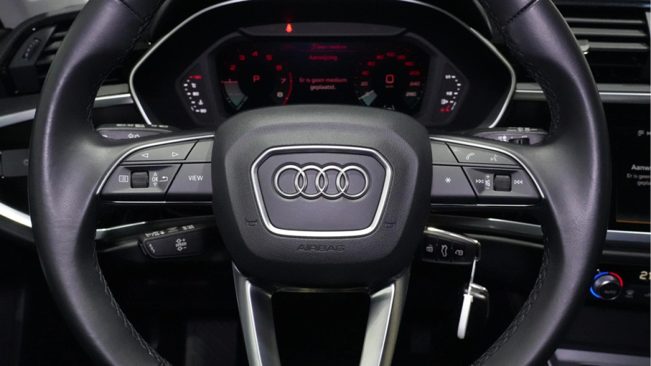 Audi Q3 35 TFSI 150pk S-tronic Pro Line