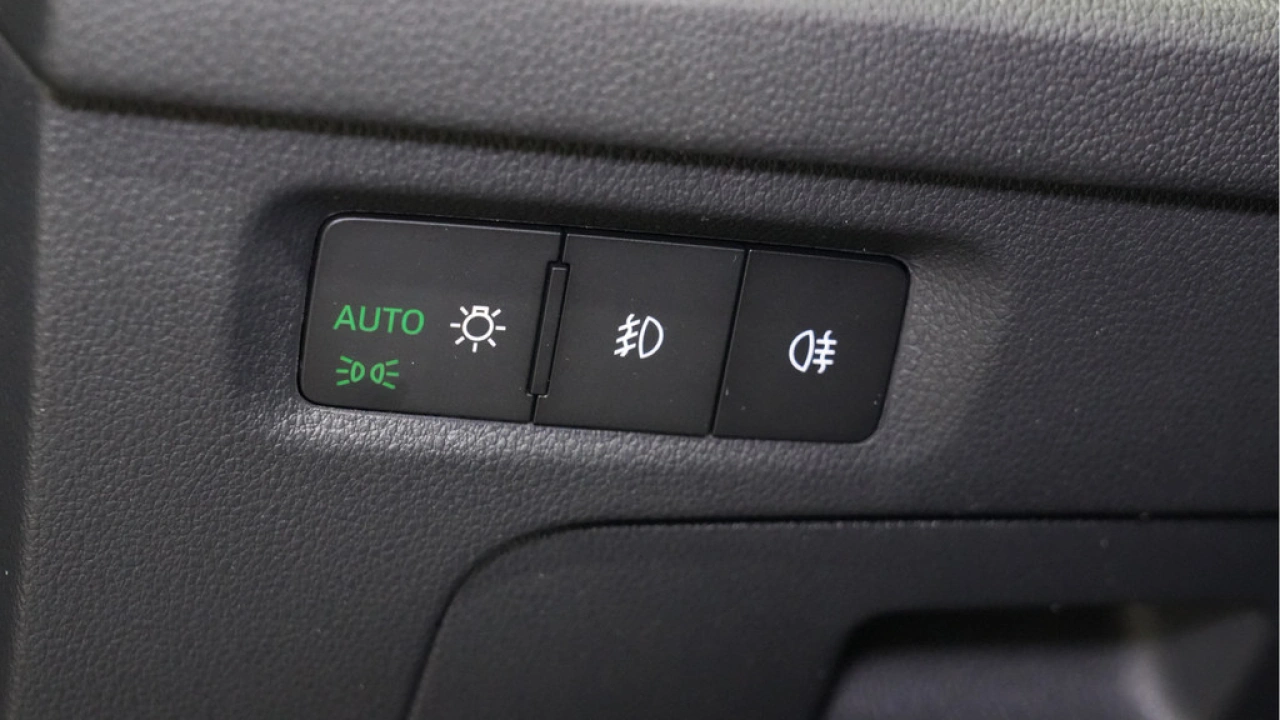 Škoda Octavia Combi 1.0 e-TSI 110pk DSG sport business