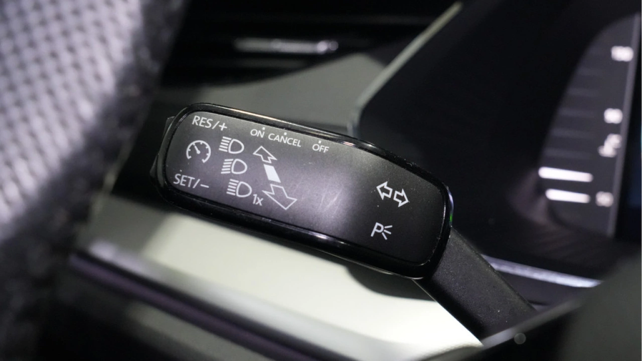 Škoda Octavia Combi 1.0 e-TSI 110pk DSG sport business