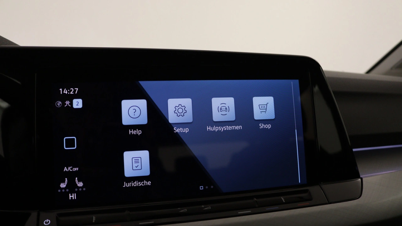 Volkswagen Golf 1.0 eTSI 110pk DSG Life Business