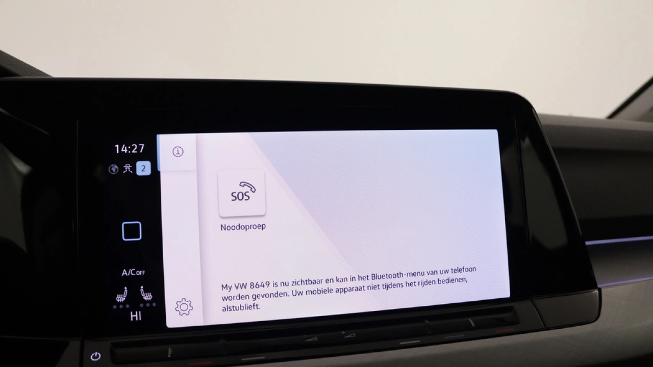 Volkswagen Golf 1.0 eTSI 110pk DSG Life Business