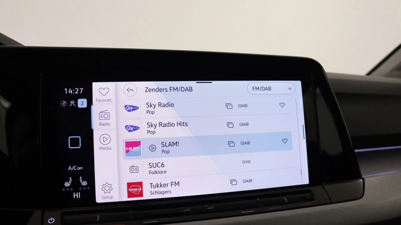 Volkswagen Golf 1.0 eTSI 110pk DSG Life Business