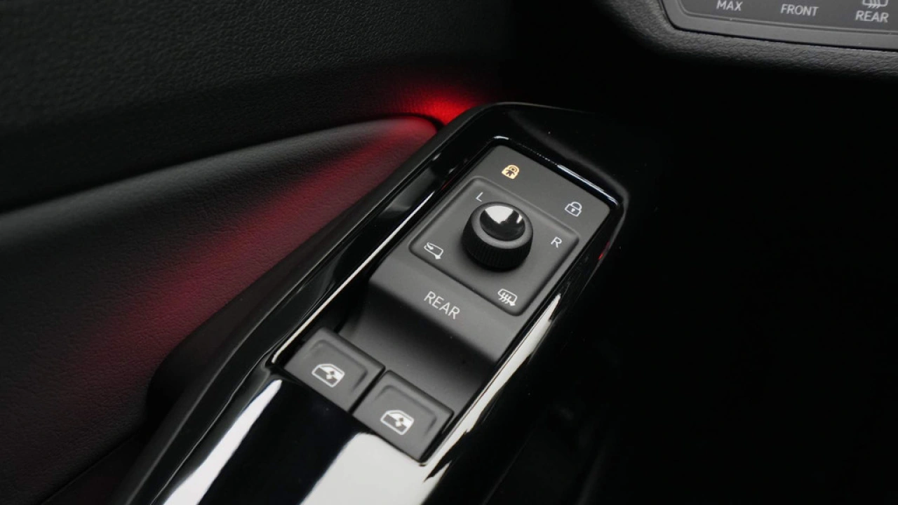 Volkswagen ID.5 286pk Pro Oranje Edition 77 kWh