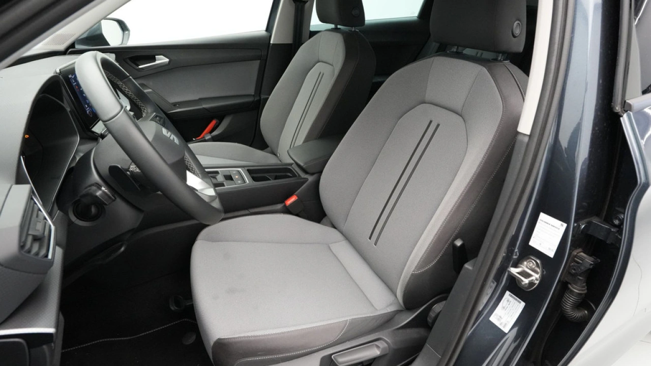 SEAT Leon Sportstourer 1.5 eTSI 150pk DSG Style Business Intense