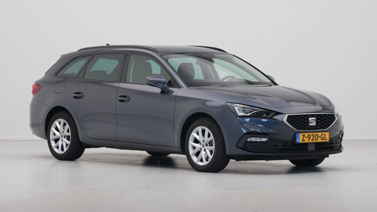 SEAT Leon Sportstourer 1.5 eTSI 150pk DSG Style Business Intense