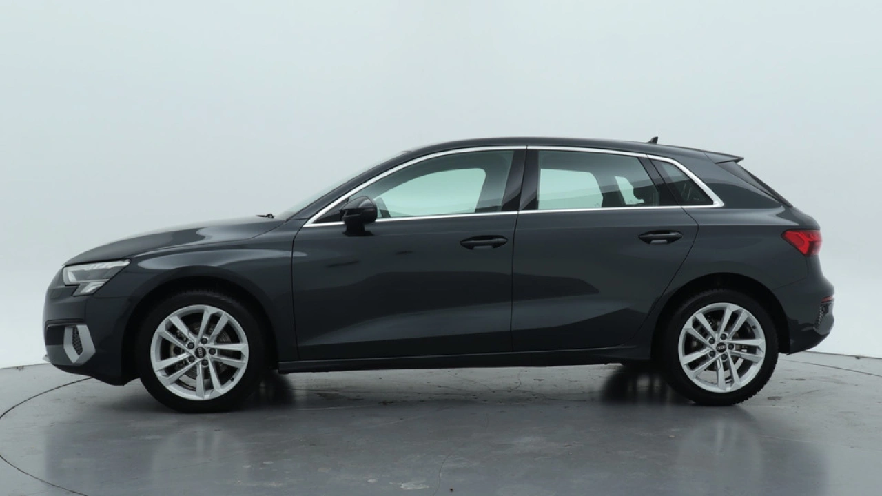 Audi A3 Sportback 30 TFSI Advanced edition | Climate control | Camera | Carplay |