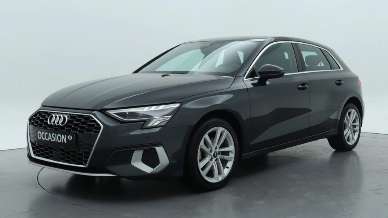 Audi A3 Sportback 30 TFSI Advanced edition | Climate control | Camera | Carplay |