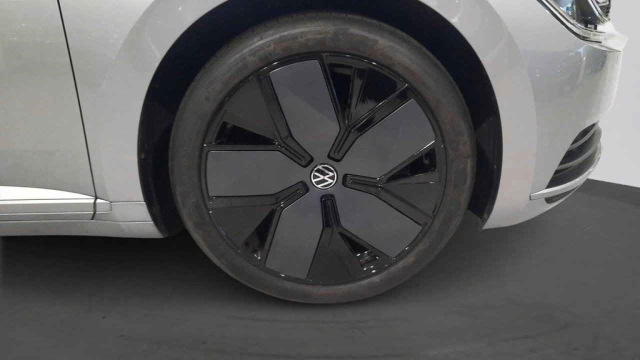 Volkswagen Arteon 1.5 TSI 150 pk TSI DSG Automaat Executive