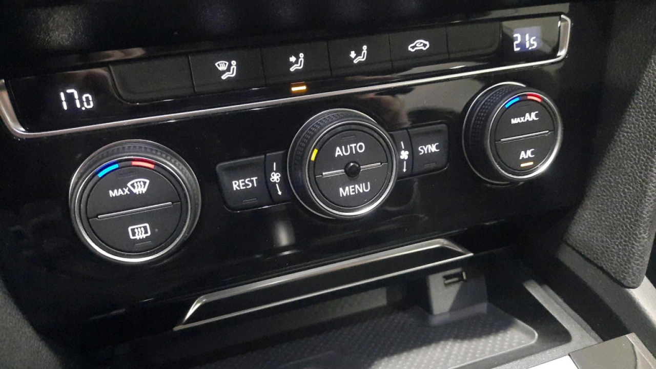 Volkswagen Arteon 1.5 TSI 150 pk TSI DSG Automaat Executive