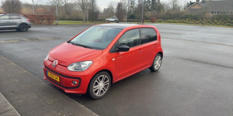 Volkswagen up! 1.0 60pk Groove up! Bluemotion