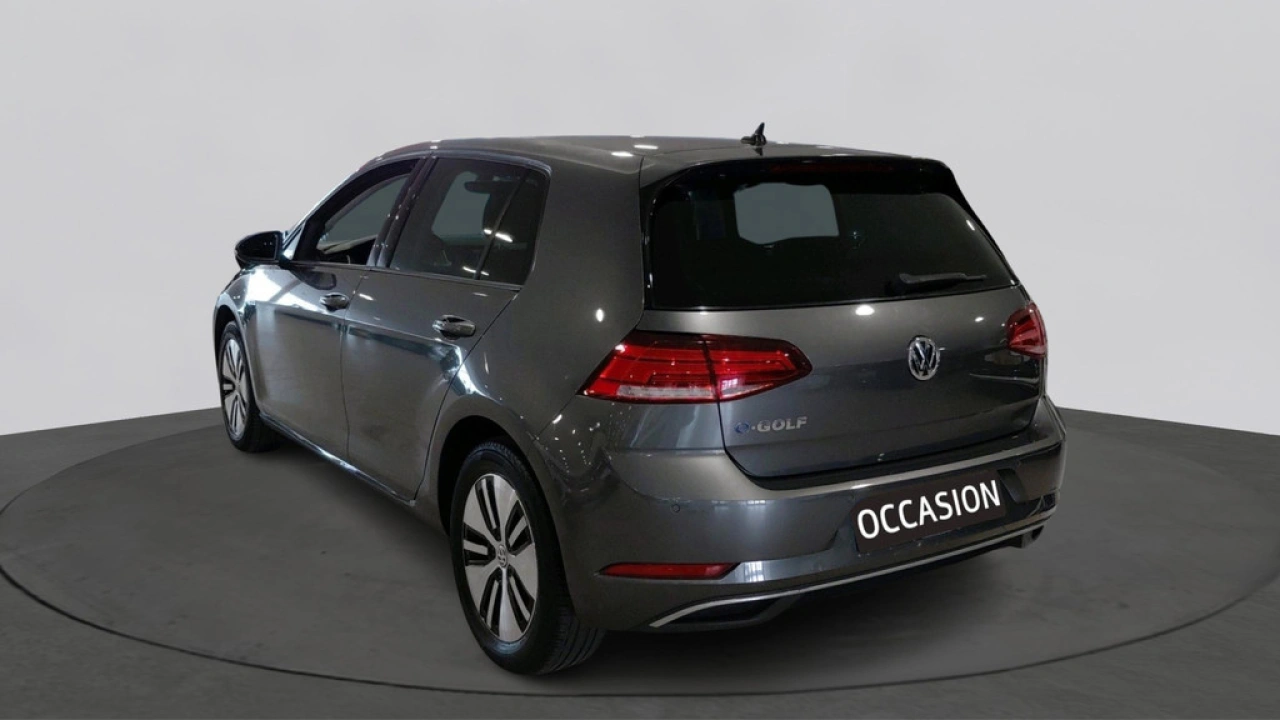 Volkswagen e-Golf E-DITION | Camera | Navigatie | Adapt Cruise control |