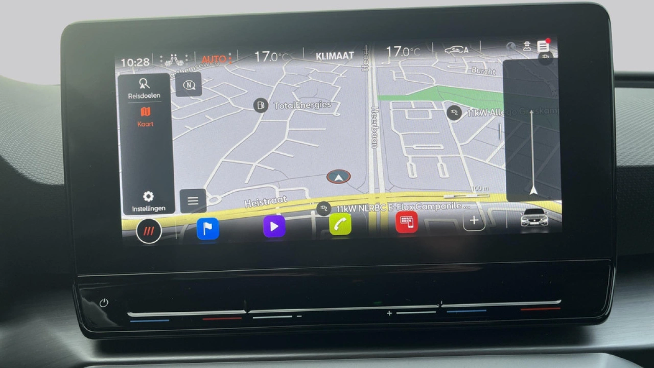 SEAT Leon Sportstourer 1.5 eTSI FR Business Intense