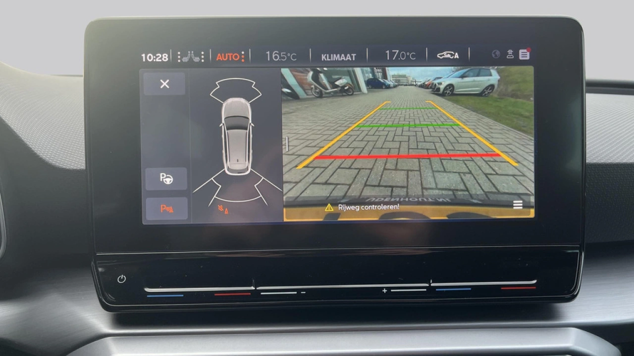 SEAT Leon Sportstourer 1.5 eTSI FR Business Intense