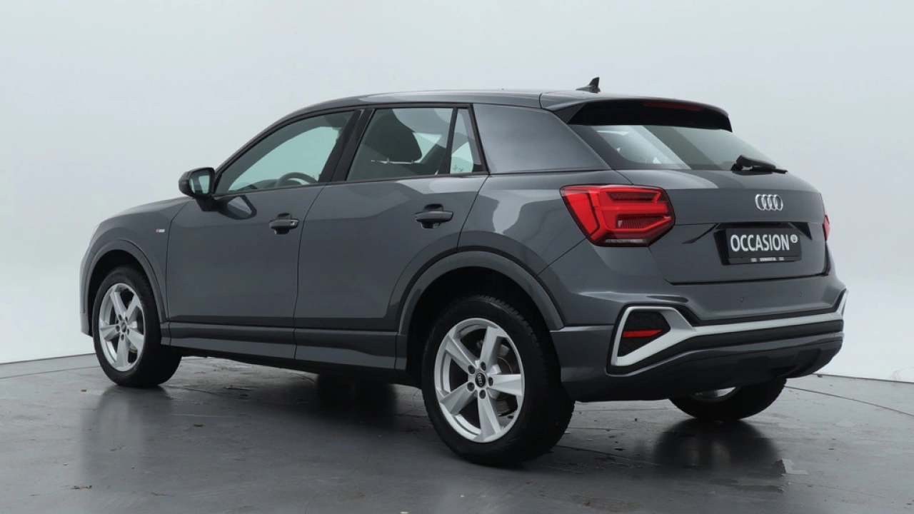 Audi Q2 35 TFSI S Edition | Panoramadak | Stoelverwarming | Carplay |