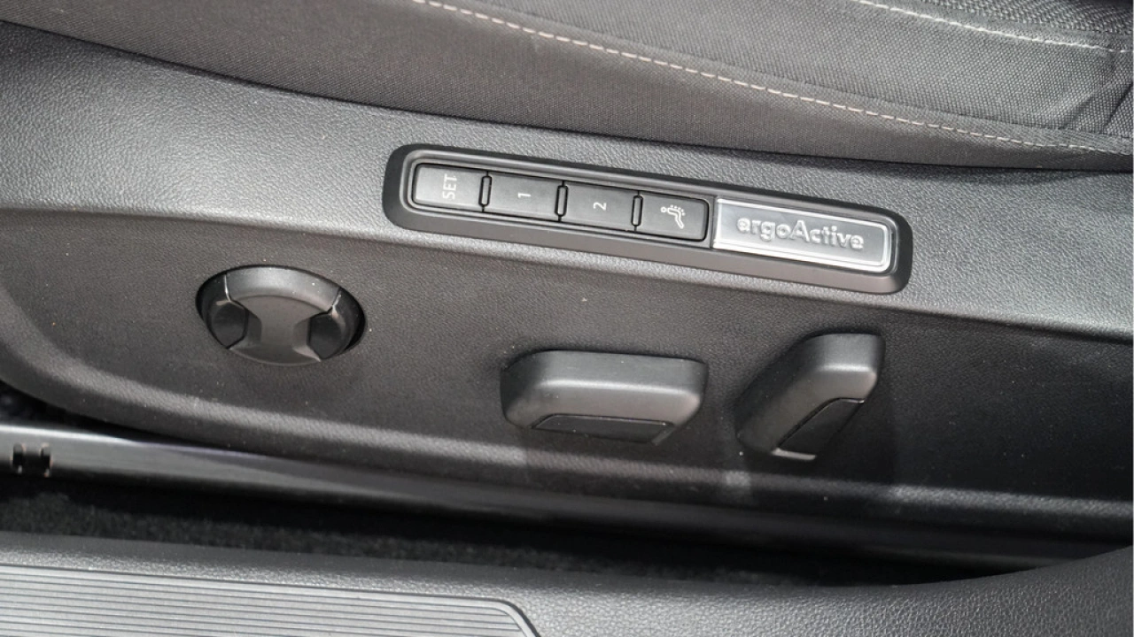 Volkswagen Golf 1.5 TSI 130pk Life Business