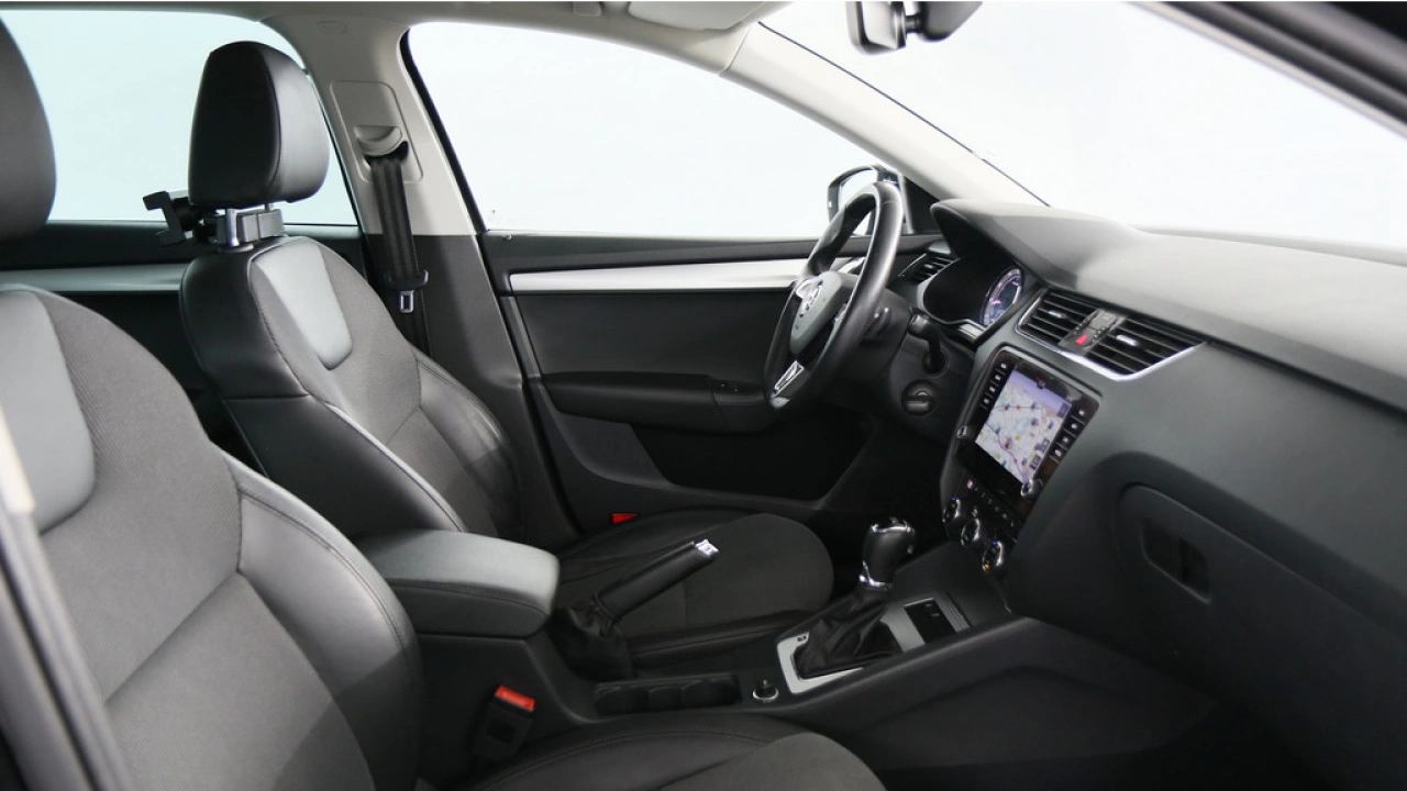 Škoda Octavia Combi 1.5 TSI 150pk Greentech Sport Business DSG