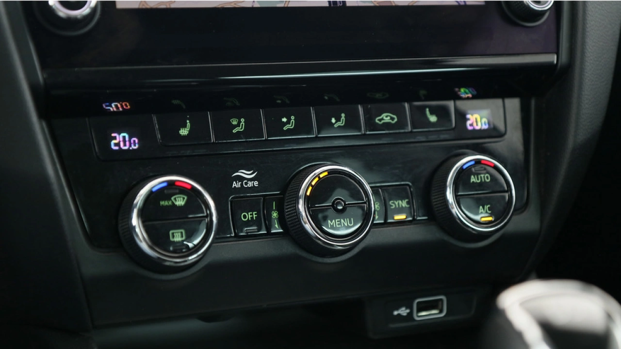 Škoda Octavia Combi 1.5 TSI 150pk Greentech Sport Business DSG