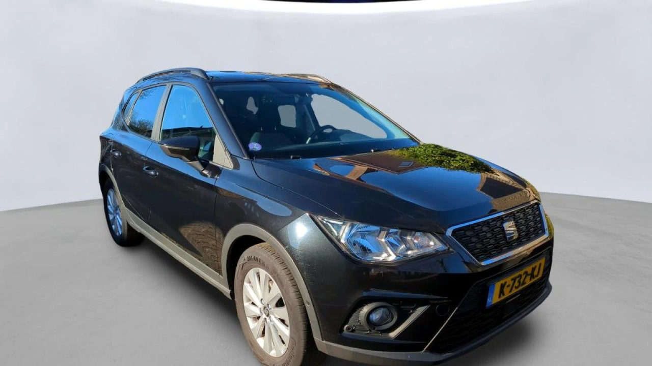 SEAT Arona 1.0 TSI 95pk Style Business Intense