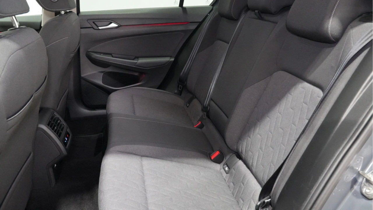 Volkswagen Golf 1.5 eHybrid 204pk Life Edition