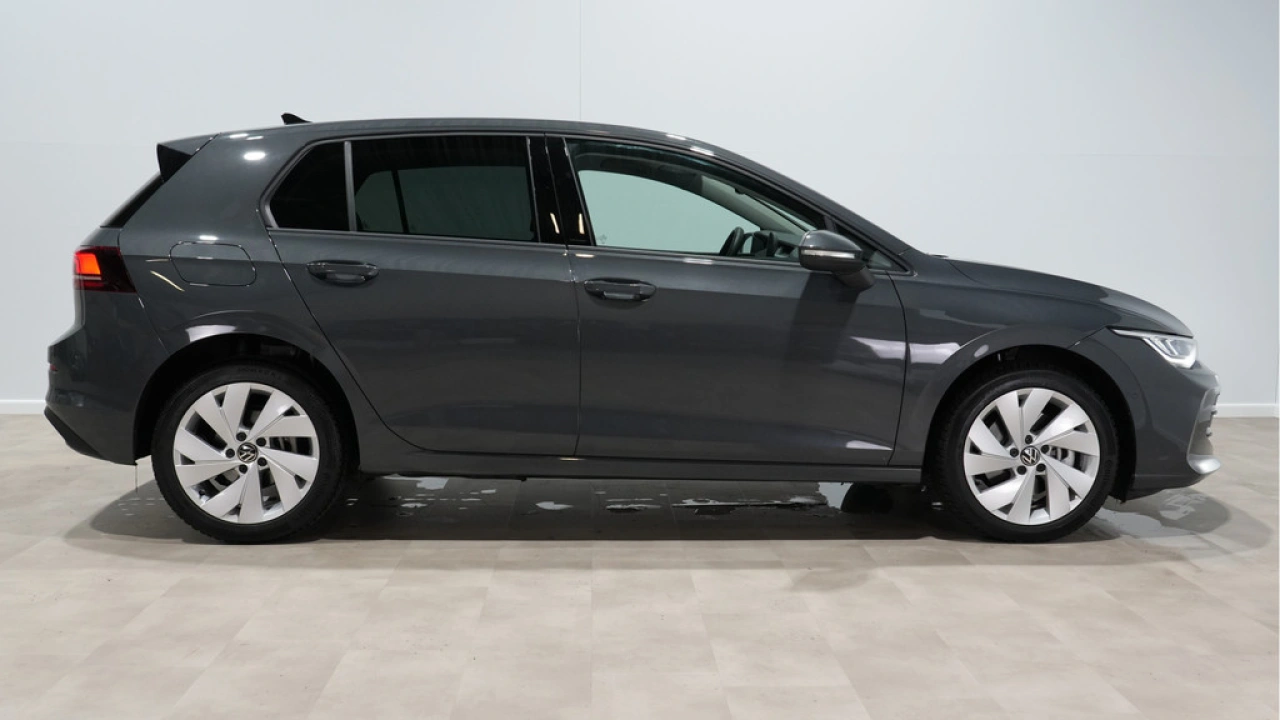 Volkswagen Golf 1.5 eHybrid 204pk Life Edition