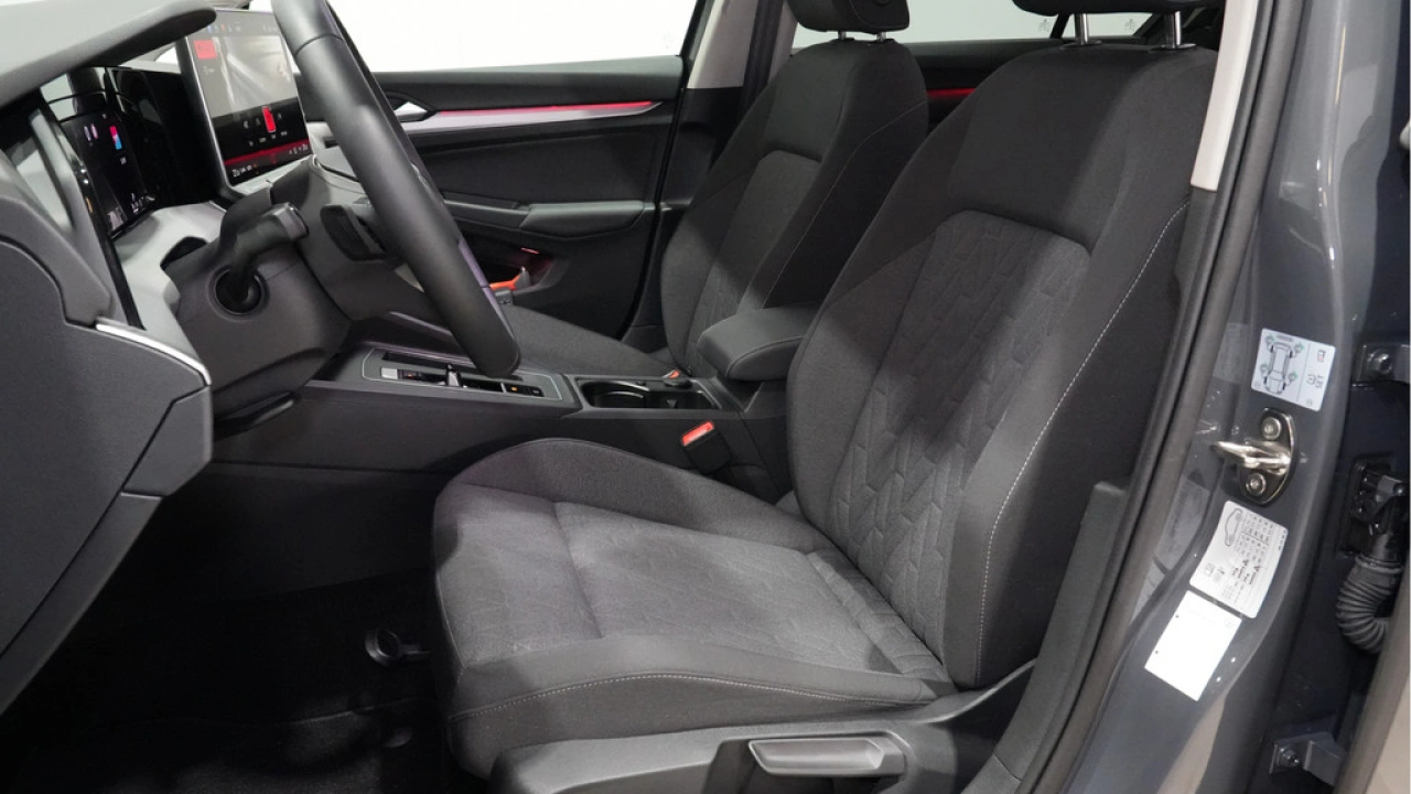 Volkswagen Golf 1.5 eHybrid 204pk Life Edition