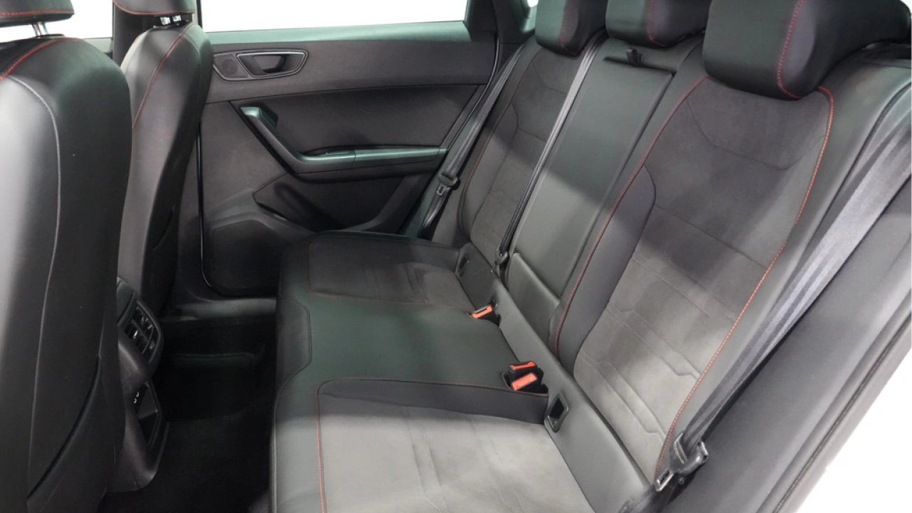 SEAT Ateca 1.5 TSI 150pk DSG FR Business Intense