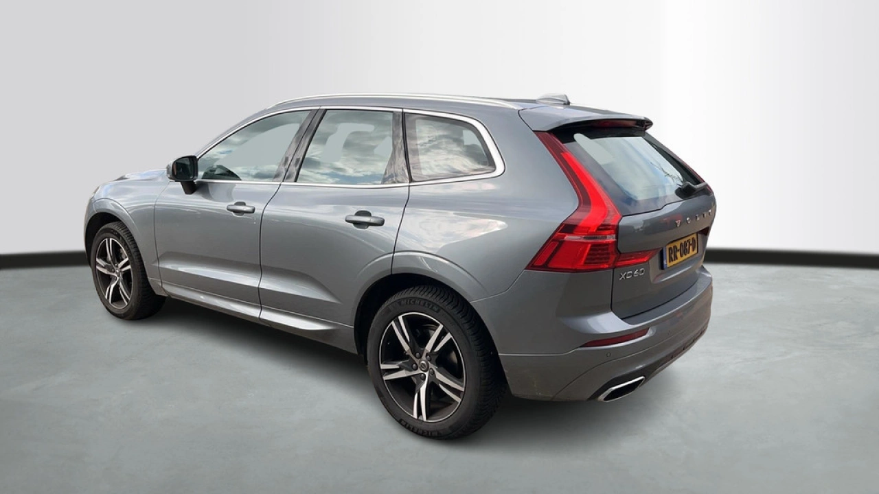 Volvo XC60 2.0 T5 250pk R-Design Automaat