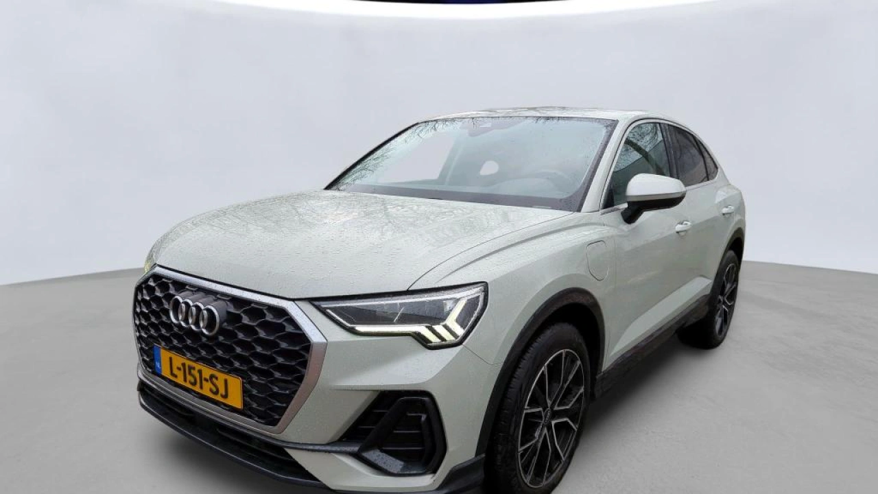 Audi Q3 Sportback 45 TFSI e Business Edition