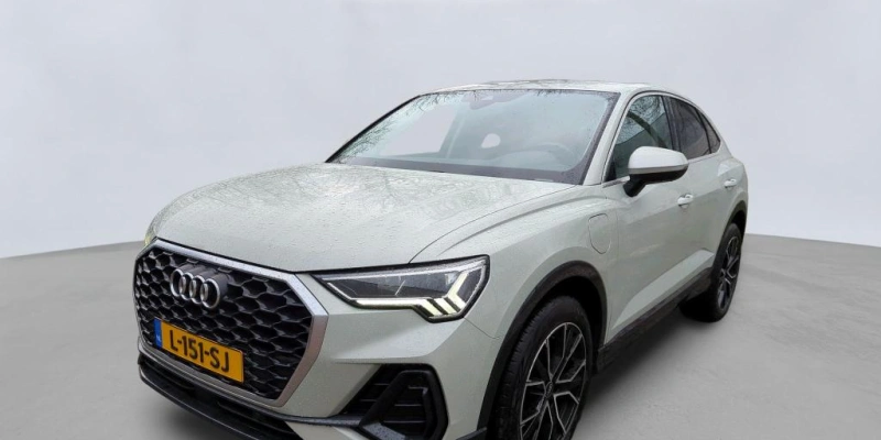 Audi Q3 Sportback 45 TFSI e Business Edition