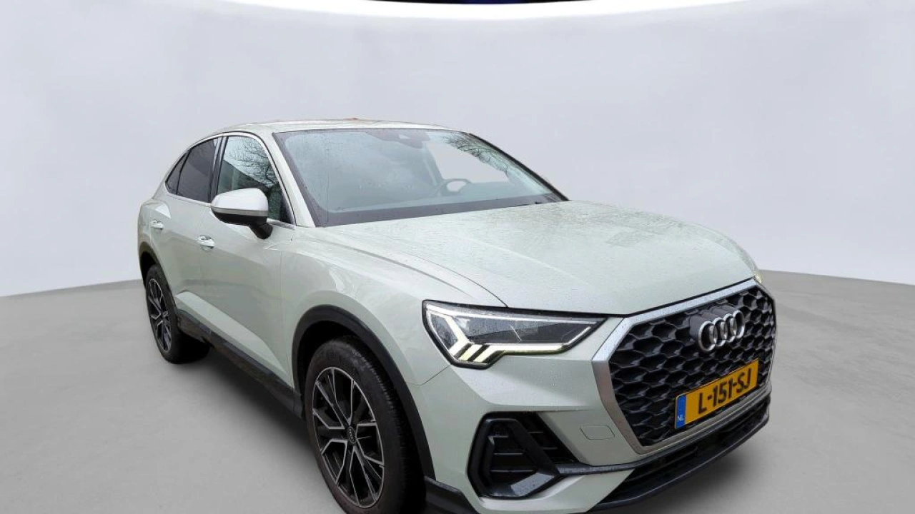 Audi Q3 Sportback 45 TFSI e Business Edition