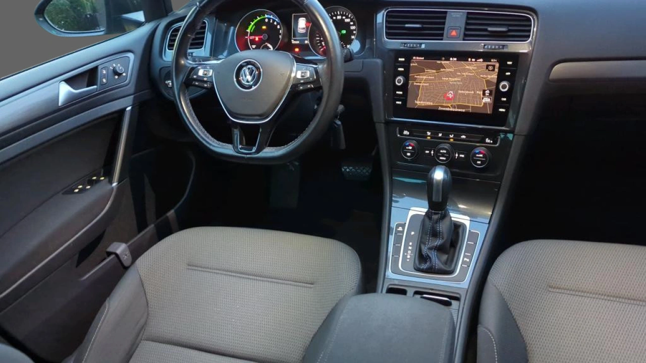 Volkswagen e-Golf E-DITION